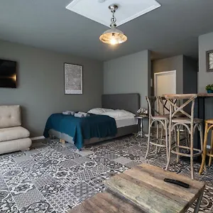 Apartment The Liv. - Station