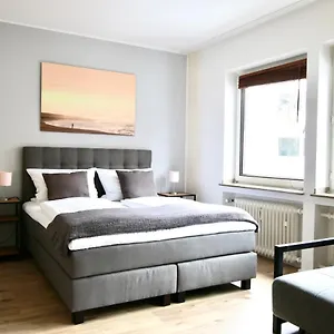 Apartment Arthouse Im Pantaleonsviertel